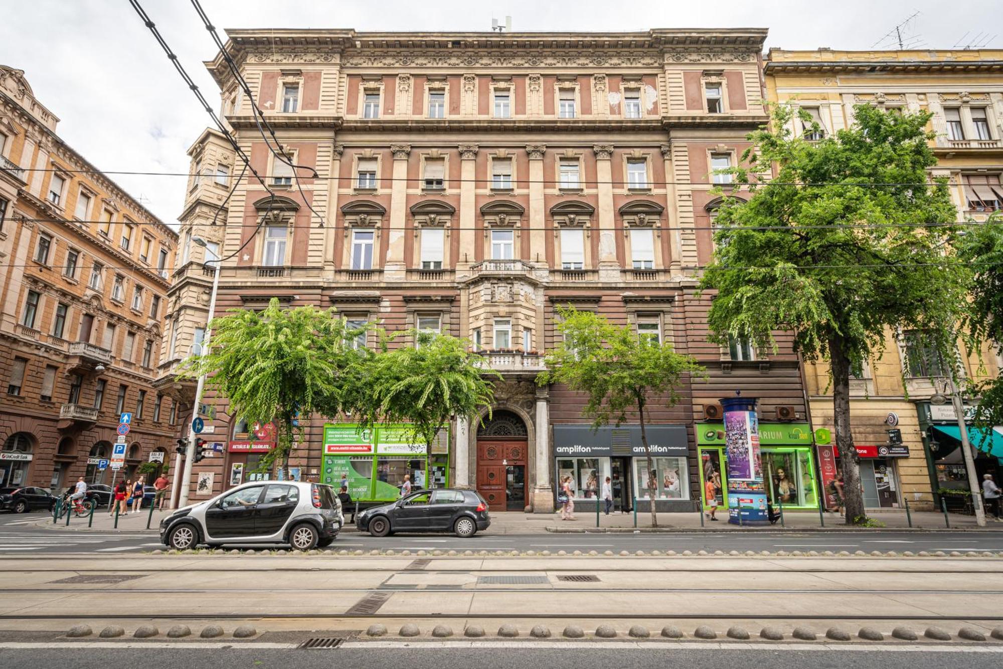 Szent Istvan Apartments Budapeste Exterior foto